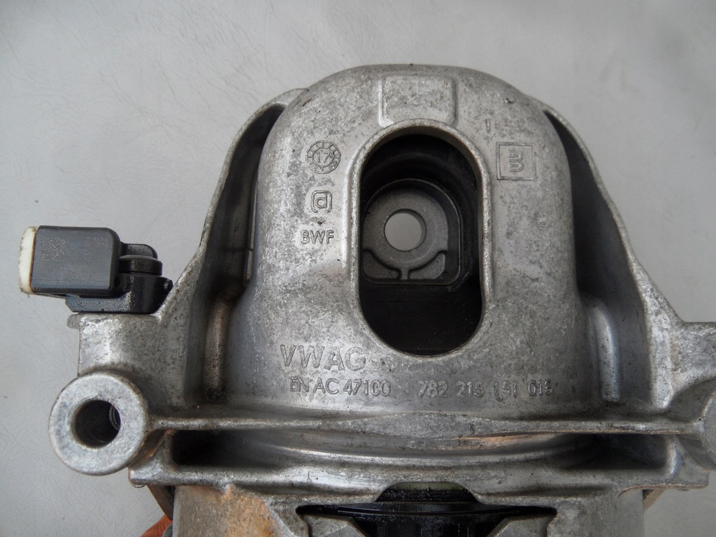 фото №5, Подушка двигателя правая audi q7 q8