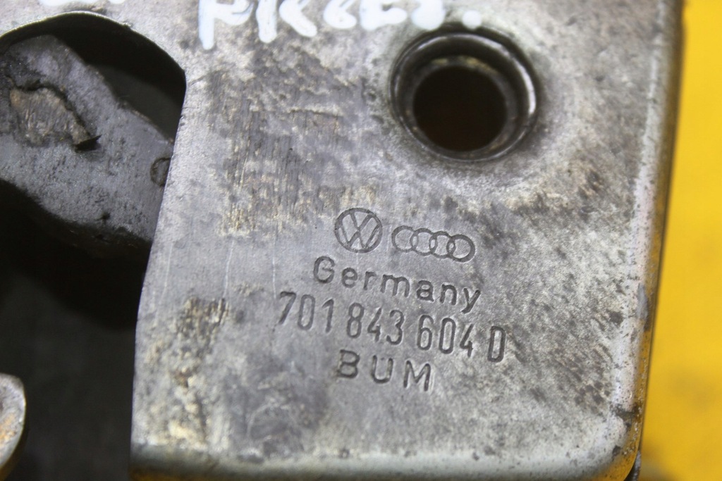 фото №5, Замок правый bok дверь раздвижных vw transporter t4 701843604d