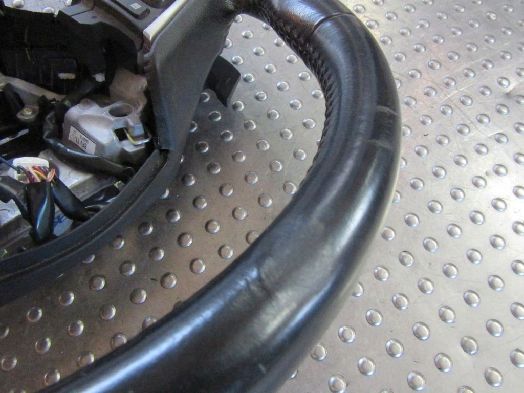 фото №7, Subaru outback v 2016 воздуховод кожа