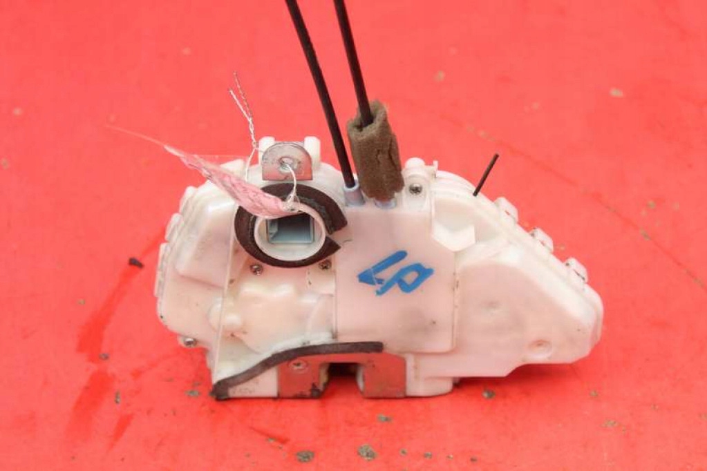 фото №1, Замок двері лівий перед передній eu honda civic 8 viii 05-08