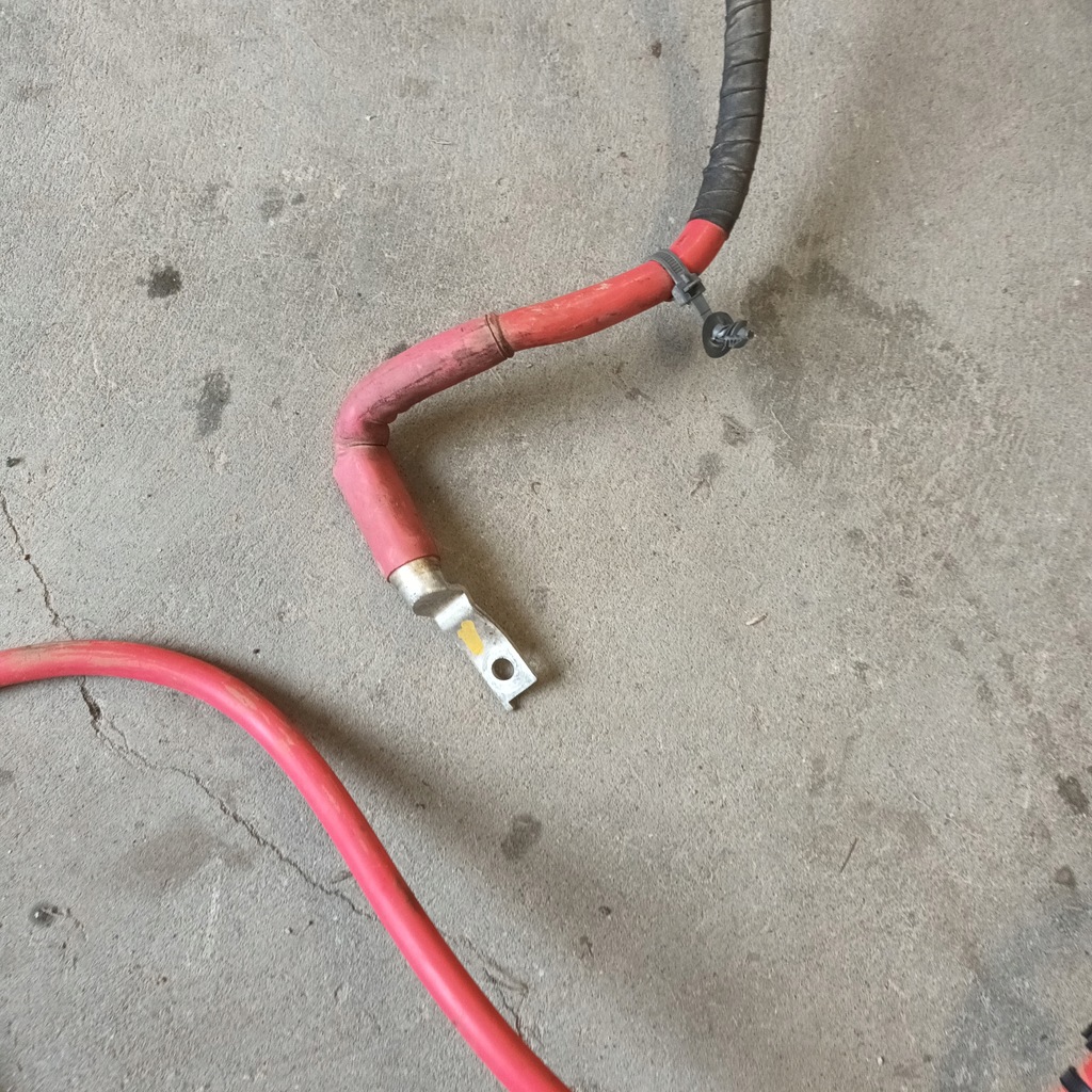 фото №7, Chevrolet camaro 16- шланг акумулятор plus 84063679 usa