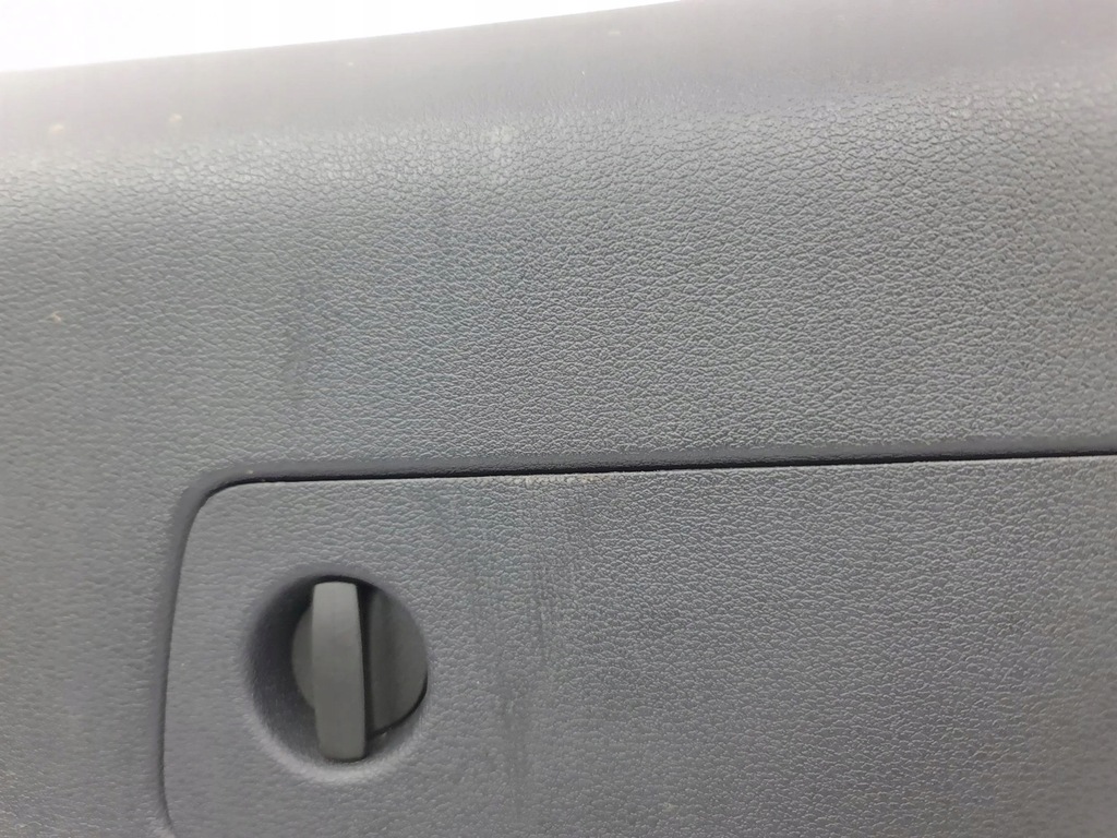 фото №16, Audi a4 s4 b9 2017 обшивка кришки задній багажника i інше елементи