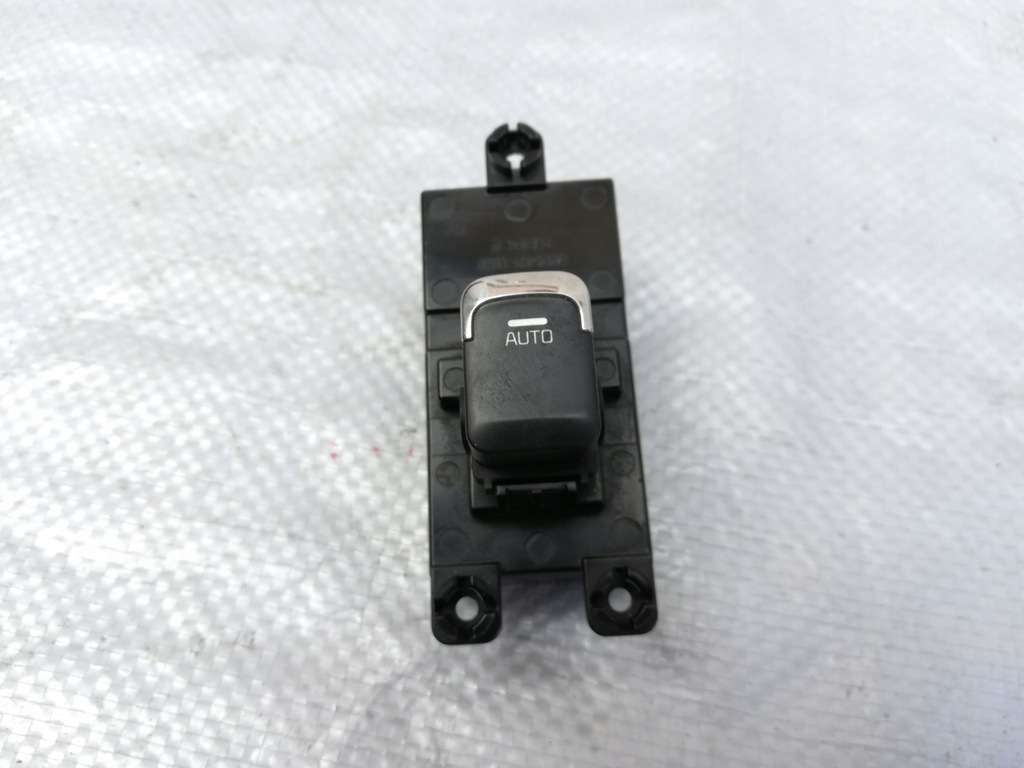 фото №1, Kia ceed ii 2 12-17 кнопка підйому скло