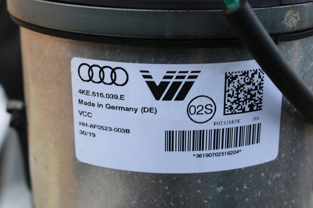 Audi e-tron амортизатор 4ke616039e 4ke 616 039 e 4ke616039g пневматический правый в Украине