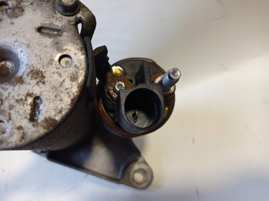 Стартер skoda fabia 2 1.4 16v 02t911023s в Украине