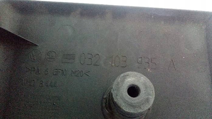 Кришка двигуна volkswagenpolo iii 1,6b 032103935a Зі Шроту
