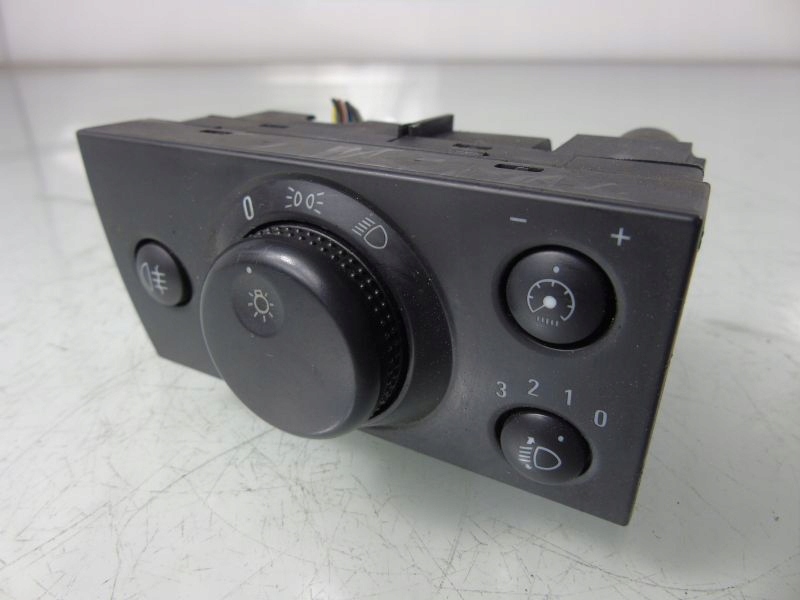 фото №4, Opel vectrac выключатель света 13229538 ba