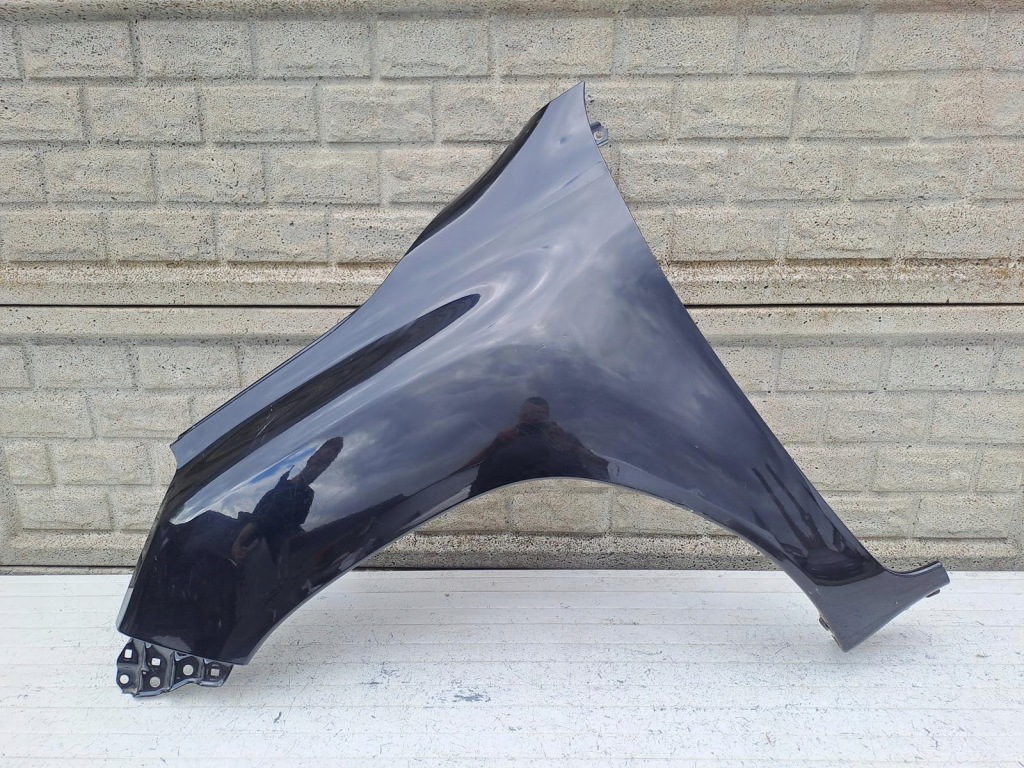 фото №1, Toyota hilux 15- крила передній лівий оригінал