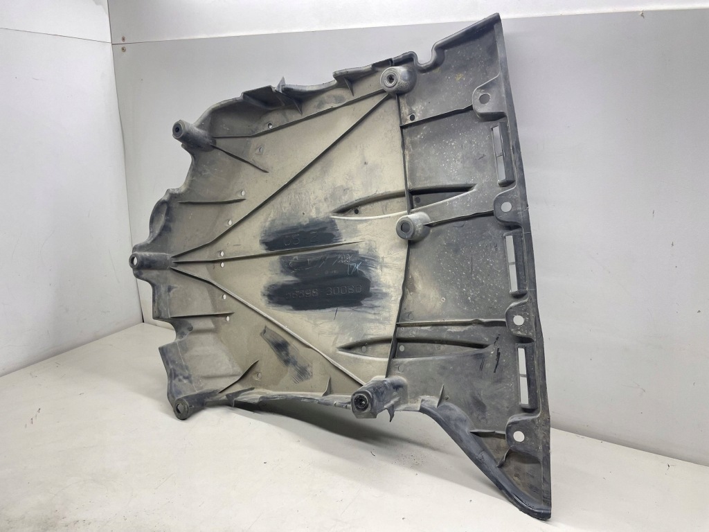 Накладка под двигатель lexus gs 250 350 300h 450h 5839830080 Недорого