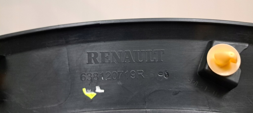 фото №8, Renault captur молдинг крыло правый перед 638120719r
