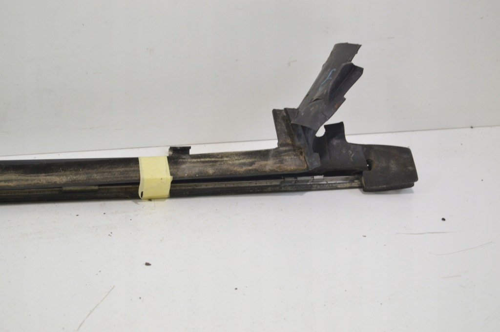 Молдинг ущільнювач прокладка ліва перед mercedes w140 купе c140 cl Київ