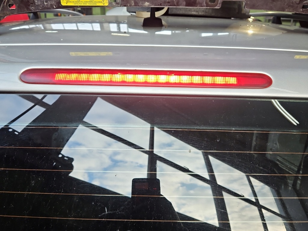 Купить Третье  фонарь  стоп стоп-сигнал vw touran 1 hb