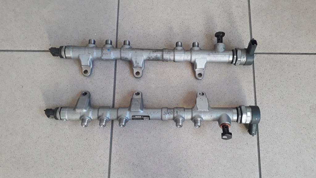 фото №1, Hyundai tucson ii 2015-21 2.0crdi молдинг упорскування