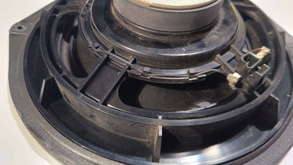 фото №7, Динамик дверь передних chevrolet corvette c6 2005-2013-