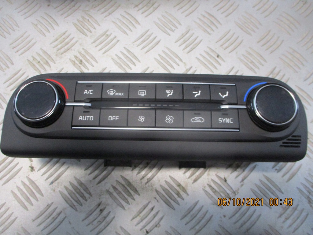 фото №1, Kia proceed gt 2020 r. панель кондиционера