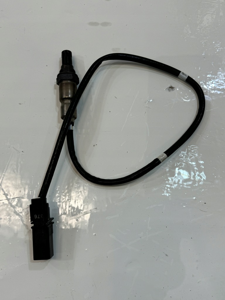 фото №1, Датчик лямбда-зонд skoda superb iii 3v 04l906262a