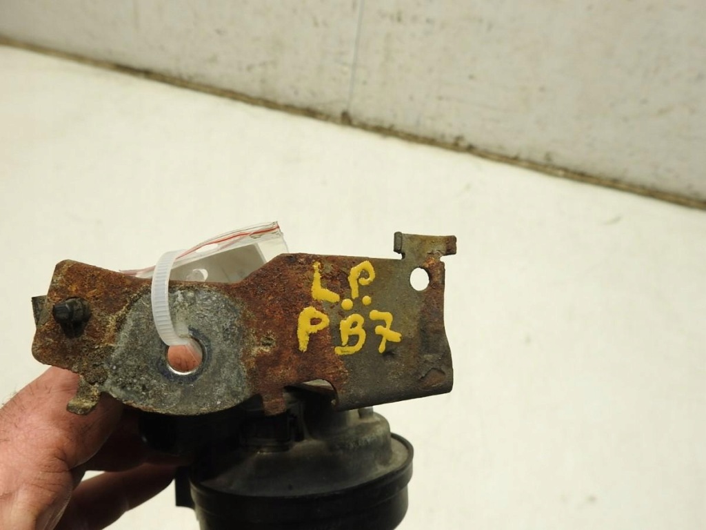 фото №2, Сигнал клаксон левый vw passat b7 3aa951182 3aa951206f