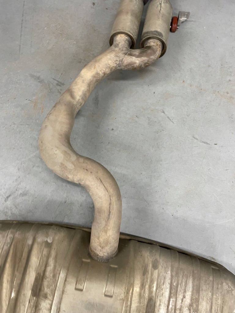 фото №6, Гасник вихлоп kompletny rsq3 83a rs3 8y rs3 8v оригінал 21r