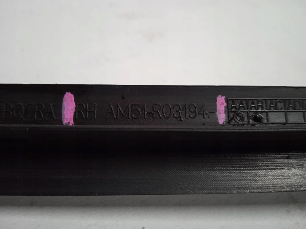 фото №8, Молдинг скло правий перед ford c-max mk2