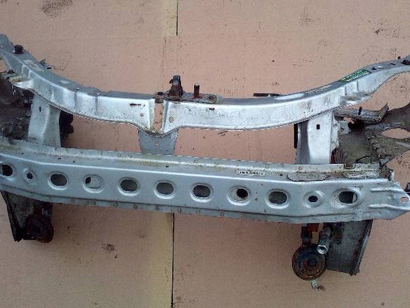 фото №1, Pas передний tata indica