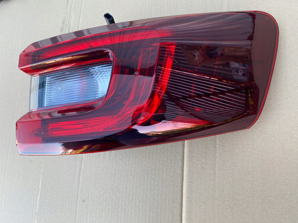 фото №2, Лампа renault koleos ii led права задня