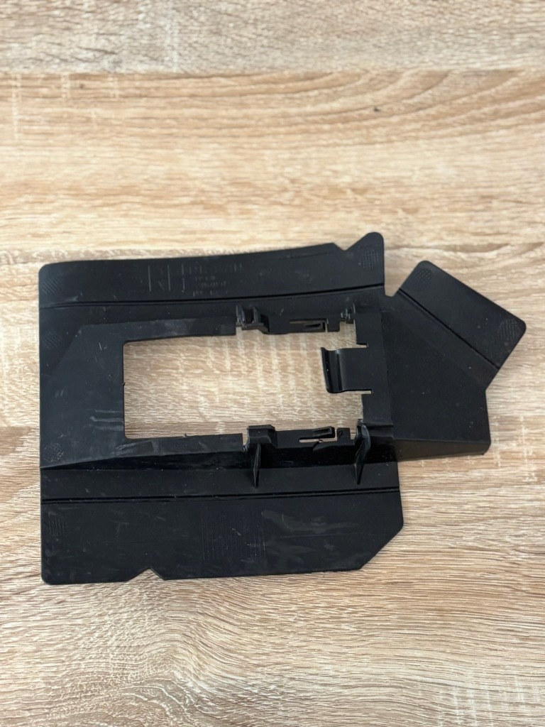 фото №1, Кронштейн кронштейн радара мертвого pola правое nissan qashqai j12 iii