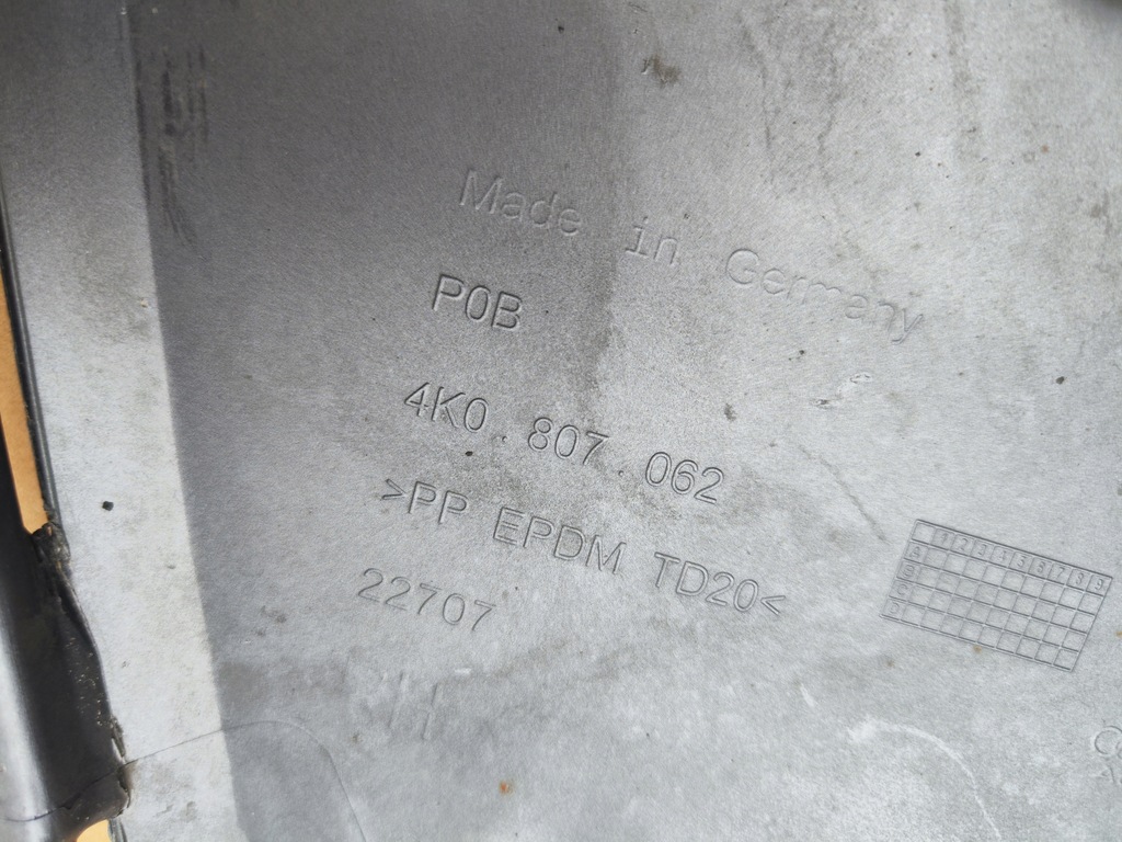 фото №10, Ll audi a6 c8 allroad 2018-2023 молдинг накладка бампера права 4k0807062