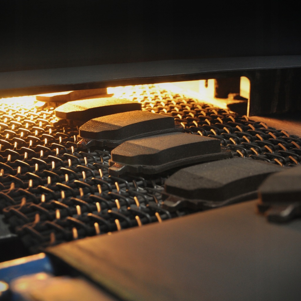 фото №11, Тормозные колодки nissan cabstar nt400 2.5 3.0 tomex