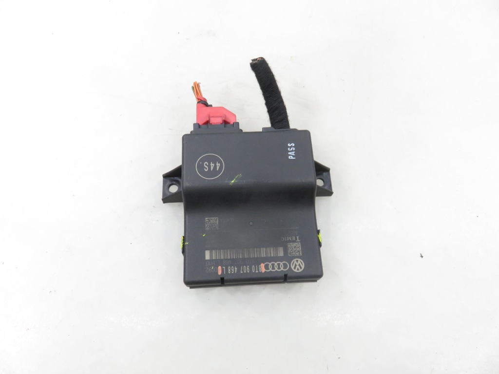 Шлюз audi a4 b8 седан 8t0907468l Недорого