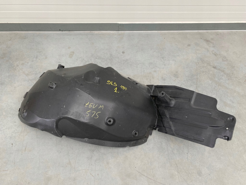 Купити Підкрилок лівий перед mercedes sls w197 197
