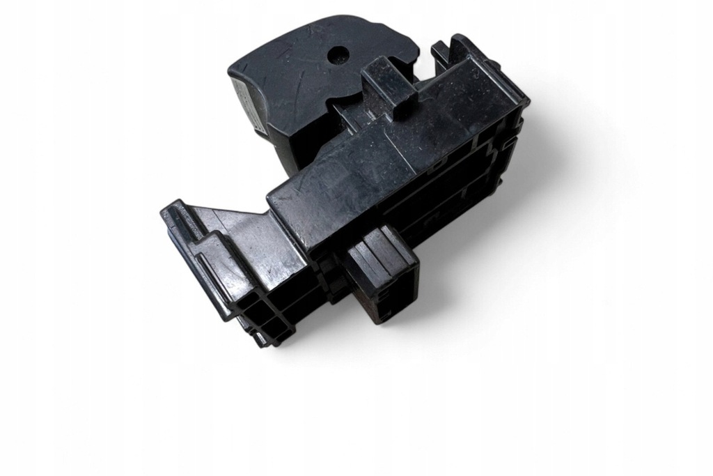 фото №8, Кнопка управление окон задних правых дверь toyota 193335 2021