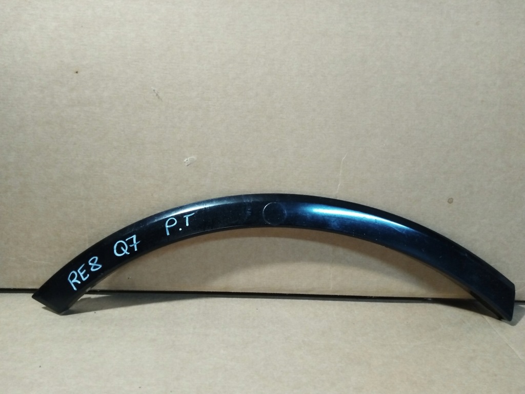 фото №1, Audi оригінальний номер 4m0853818e молдинг крила