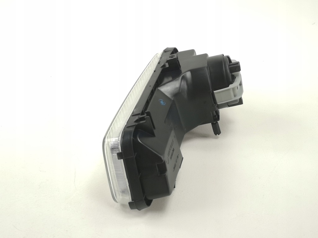 фото №10, Лампа противотуманная фара правый fiat scudo ...-2006 nowa magneti laa491 / 1471312080