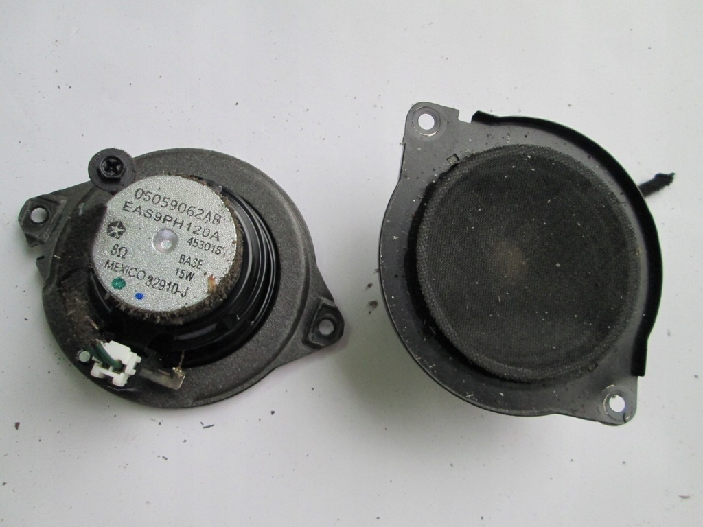 фото №9, Chrysler 300 ii 2013r динамік w двері перед задня передні задні challenger