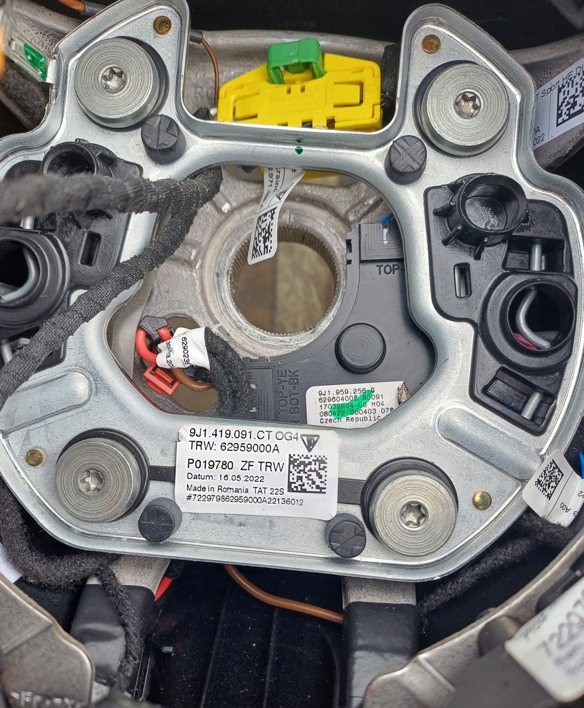 фото №13, Повітропровід porsche taycan gts карбон шкіра