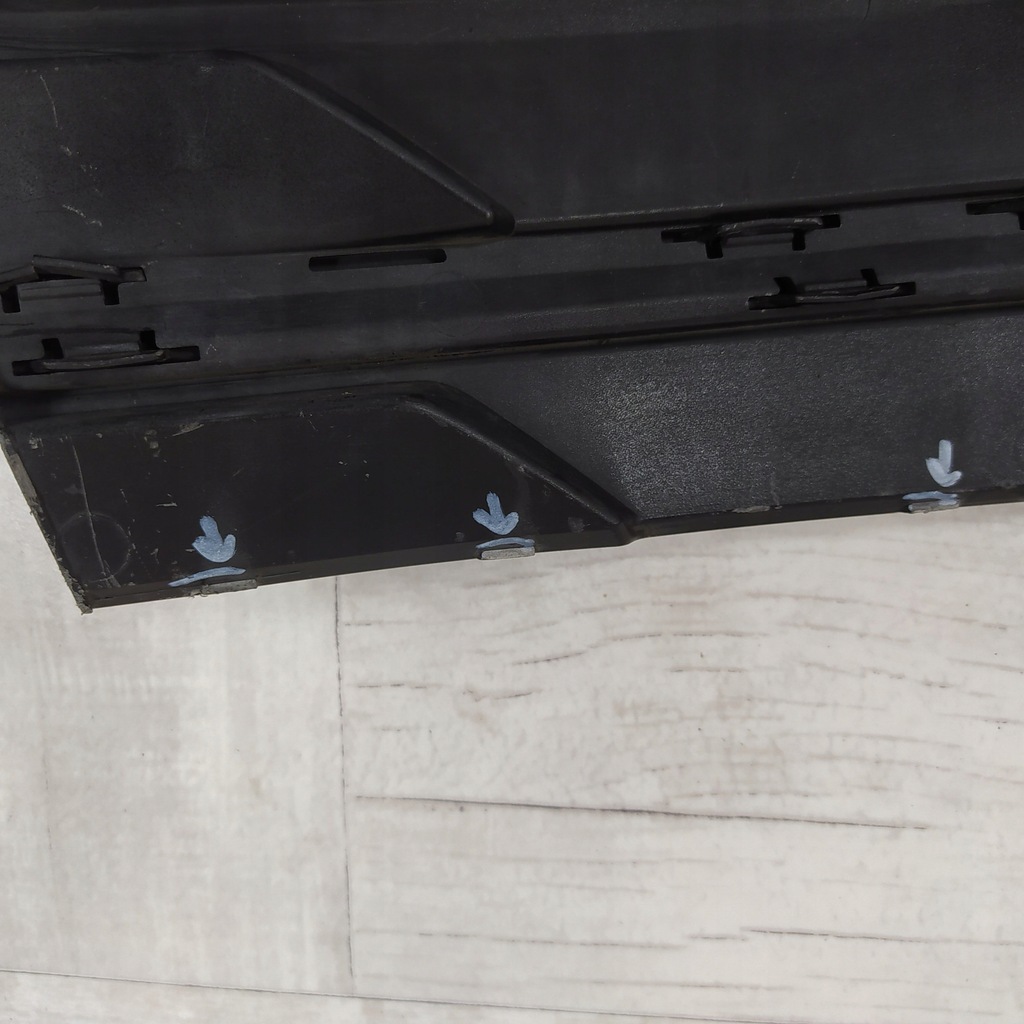 фото №9, Vw multivan iii lift 2019 - решітка бампера перед лівий pdc 7la807489