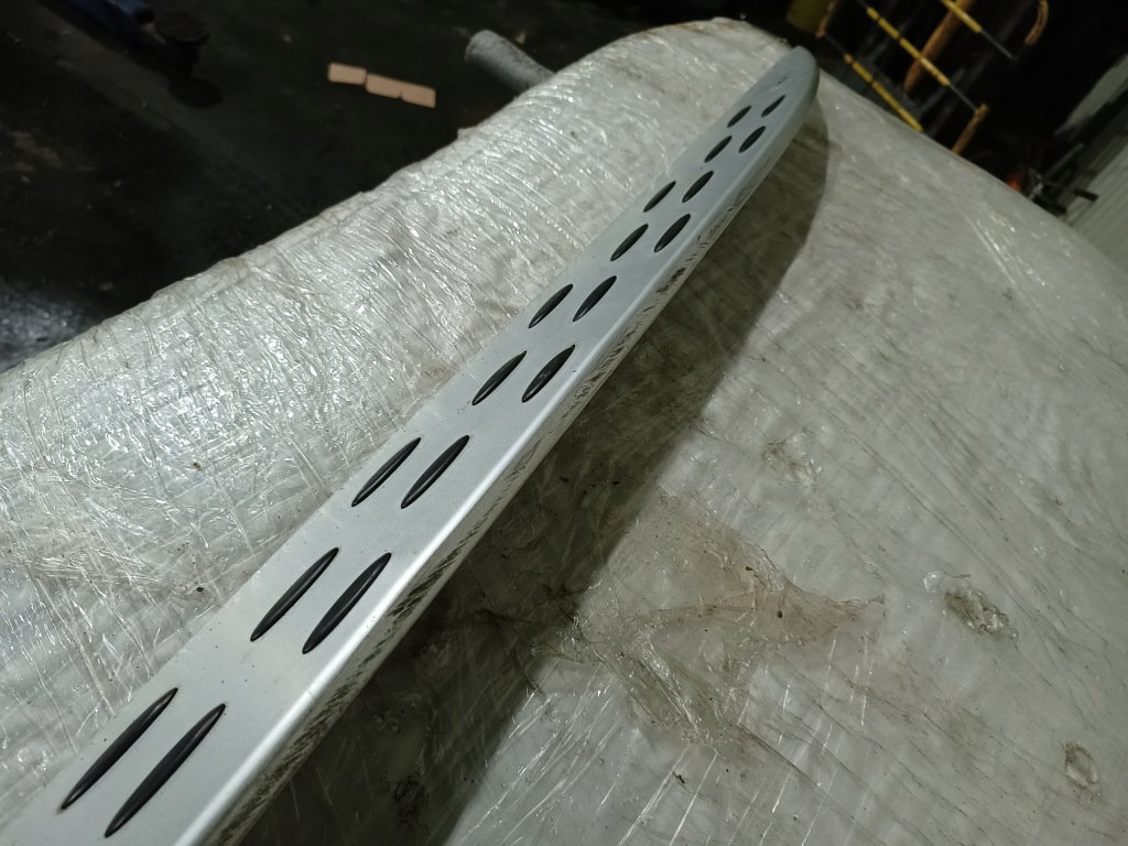 фото №9, Mercedes gle w166 - молдинг порог na подножка левая