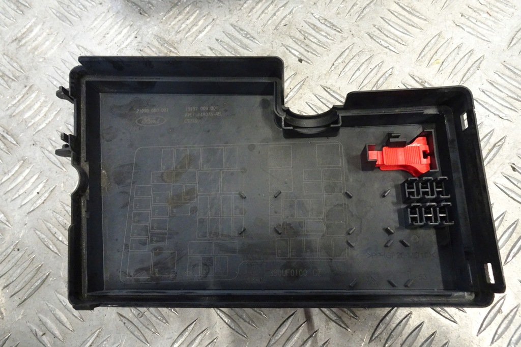 фото №4, Ford grand c-max mk2 коробка корпус предохранителей 10-