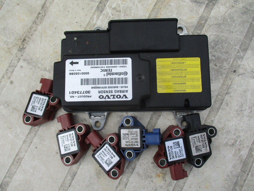 фото №1, Volvo v50 2006r-sensor модуль подушок 30773401