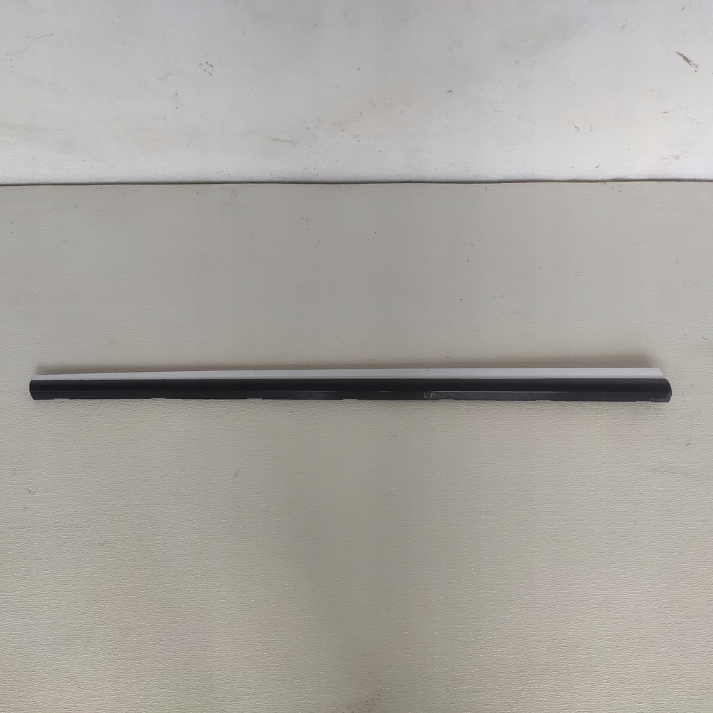 фото №1, Lexus ls 460 2007 молдинг нижня двері лівий перед