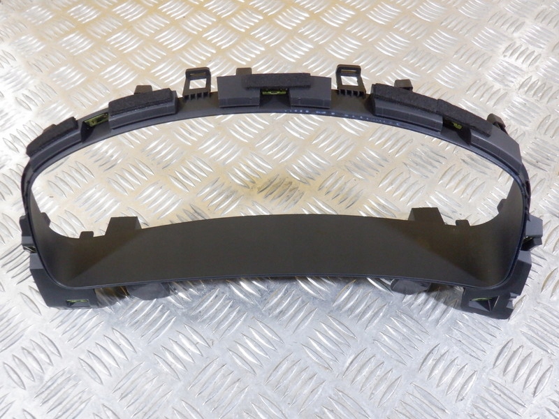 фото №2, Vw touareg 7p рамка спідометра 7p1858349