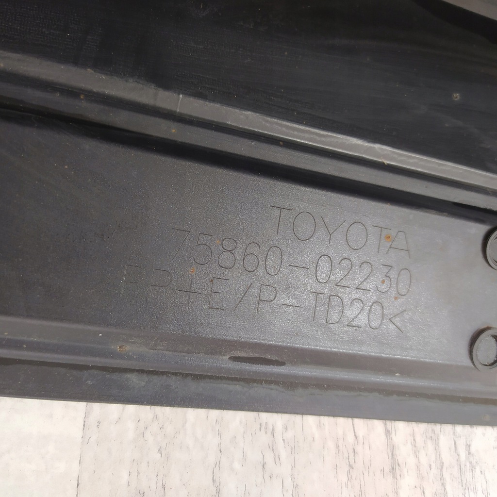 фото №11, Toyota corolla e21 sedan молдинг поріг накладка ліва 75860-02230