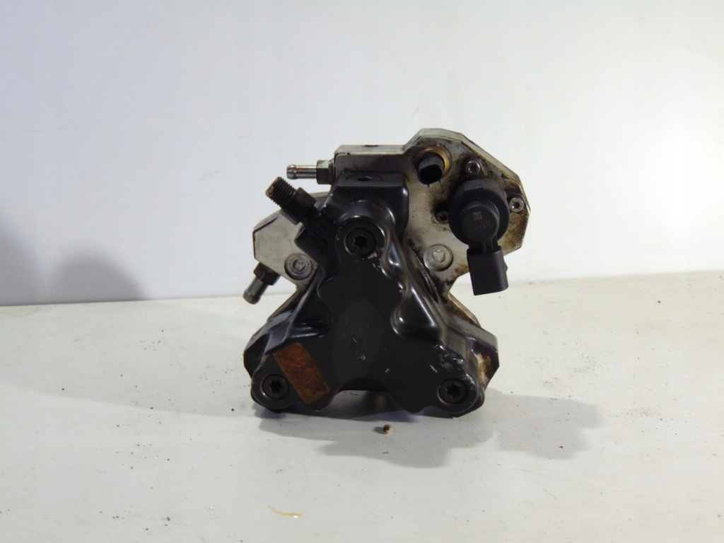 Купить Насос впрыскная mercedes ml w166 3.0 cdi