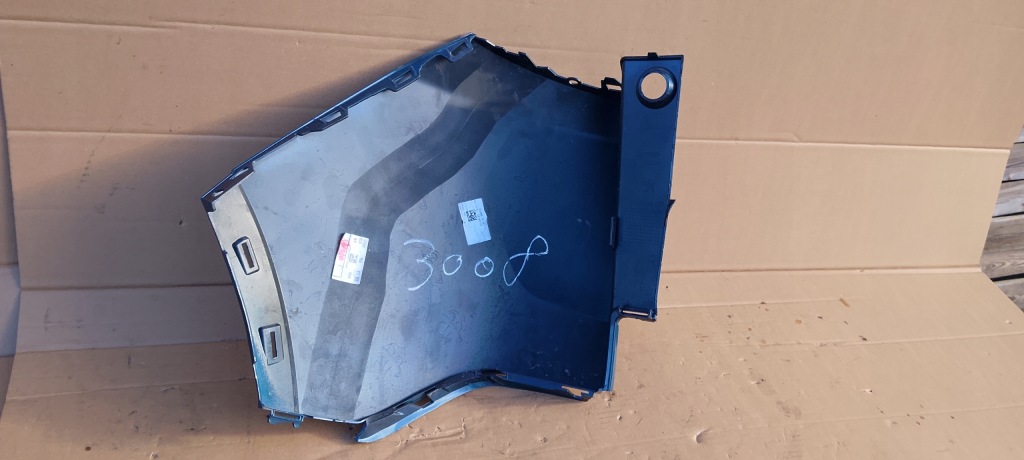 Бампер задній правий кутик peugeot 3008 ii 2 16-21rok 9811018977 1732897x Київ