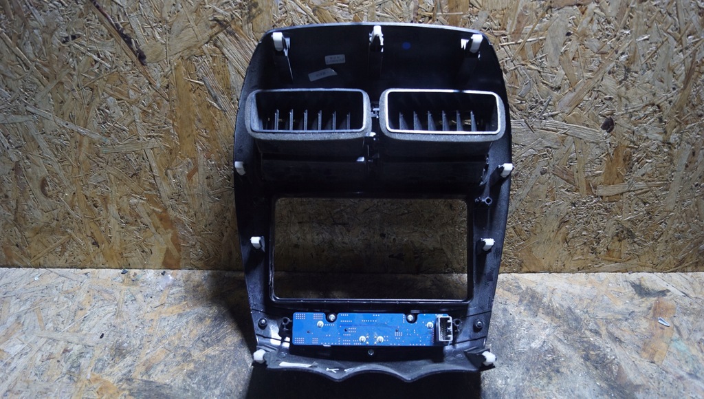 фото №9, Mitsubishi asx рамка радіо навігації 8002c063zz