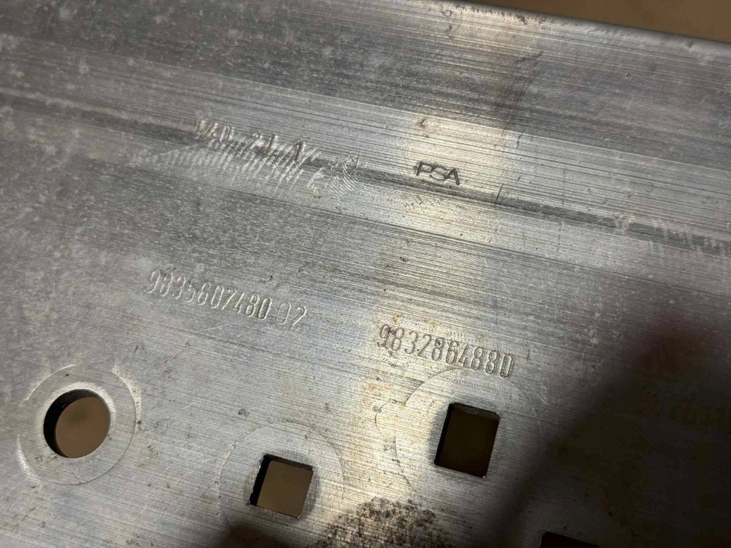 фото №16, Балка верхний нижняя бампера передний citroen c4 iii 9632864880 20 - 24