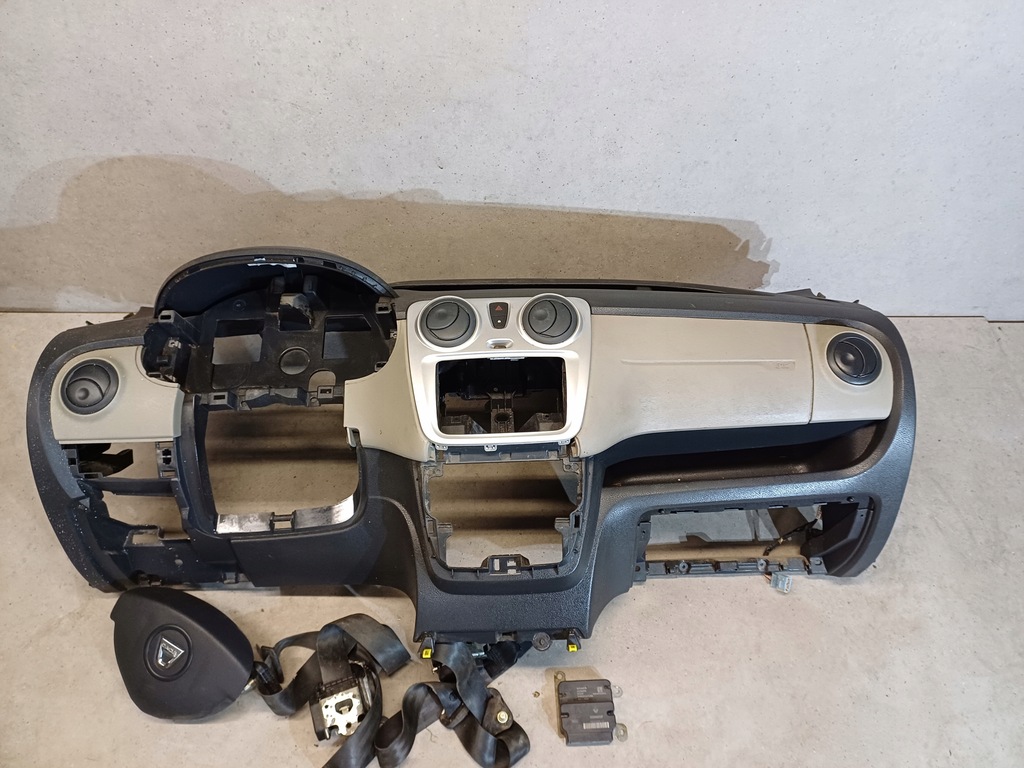 фото №13, Приборная панель консоль комплектная с ремни датчиком i подушка безопасности dacia dokker