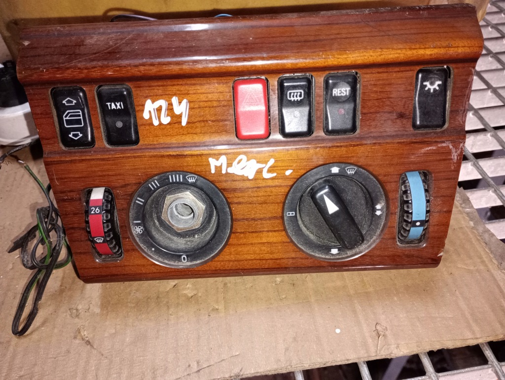 фото №1, Mercedes панель керування температура a1248302785