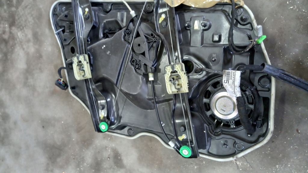 фото №1, Підйомник скло правий задня volvo xc60