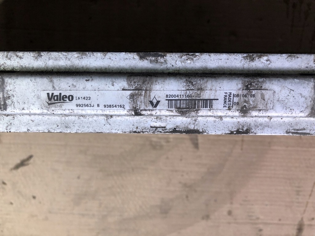 фото №6, Интеркулер радиатор trafic ii vivaro 2.0 dci 8200411160